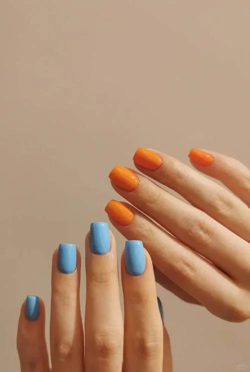 trendy short summer nails