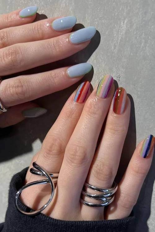 trendy short summer nails
