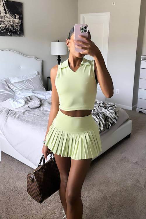 trendy tennis skirt outfit