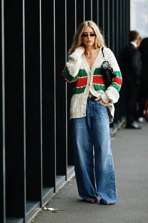 trendy wide leg jeans outfit