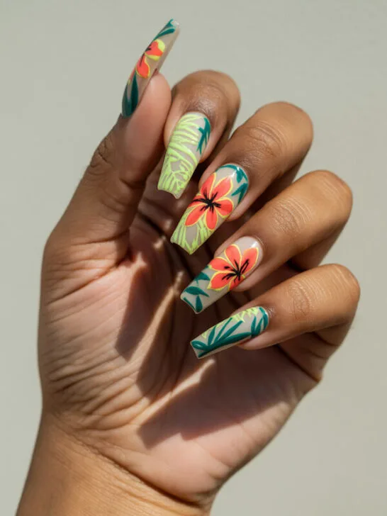 21 Eye-Catching Tropical Vacation Nails That Scream Beach Vibes