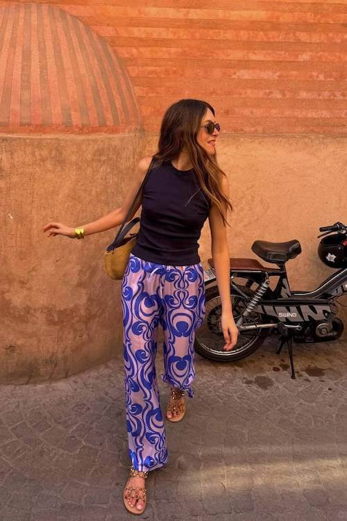 tropical vacation outfit