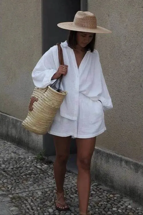 tropical vacation outfit