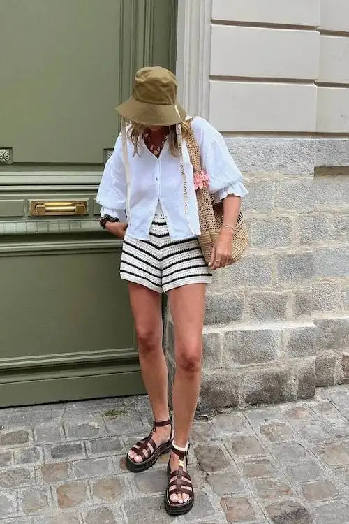 tropical vacation outfit