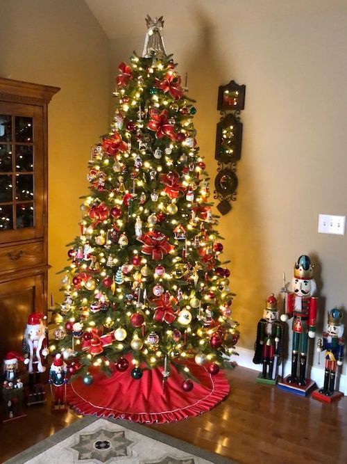 unique Christmas tree decor ideas