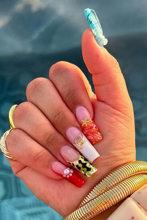 vacation nails