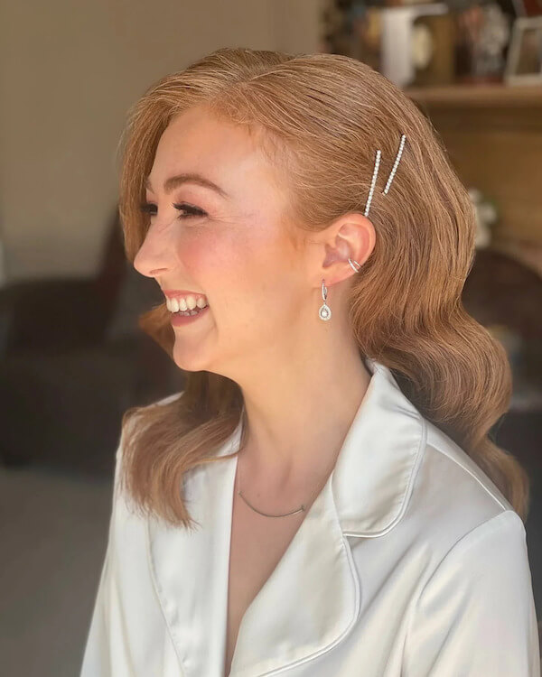 Vintage Waves with Sparkly Hair Clips