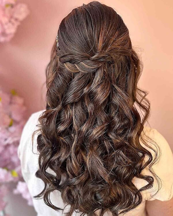 Half-Up Twisted Curls