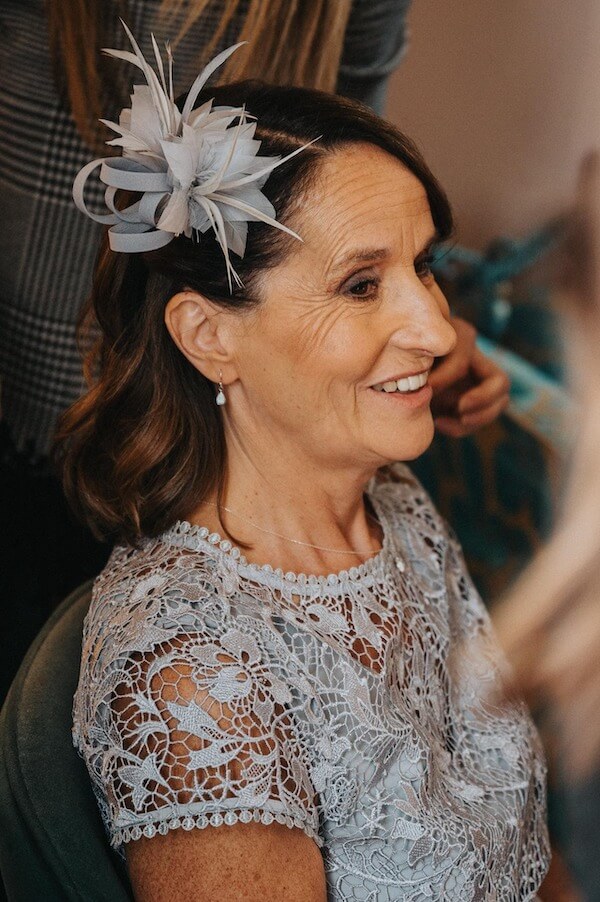 Elegant Short Waves With Fascinator