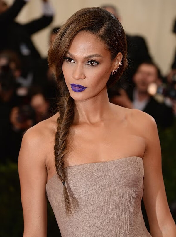 Side Swept Fishtail Braid