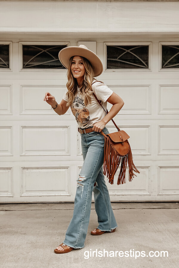 Flared Jeans & Fringe Bag Casual Western