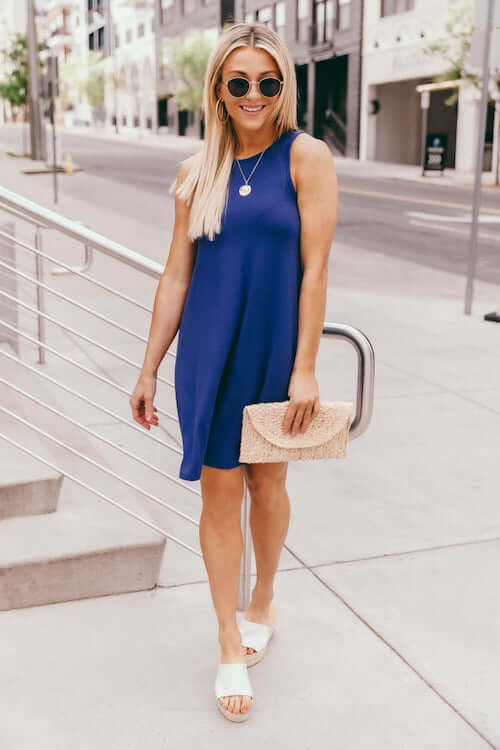 what color shoes to wear with a royal blue dress