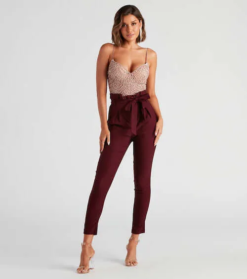 what color to wear with burgundy pants