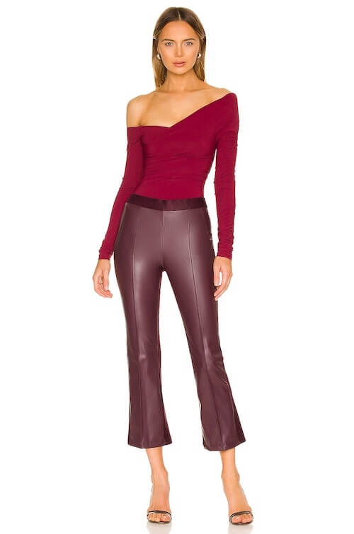 what color to wear with burgundy pants