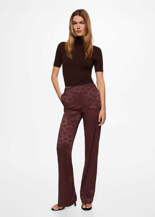 what color to wear with burgundy pants