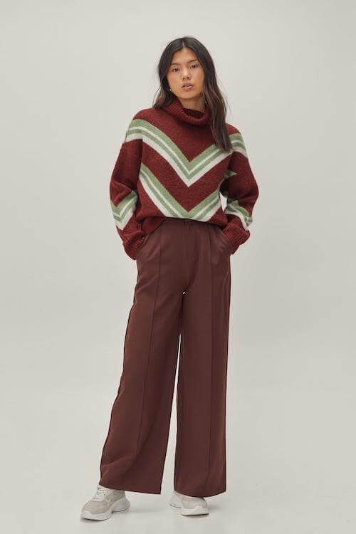 what color to wear with burgundy pants