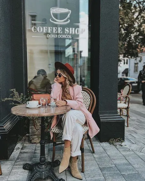 What to wear on a coffee date in spring