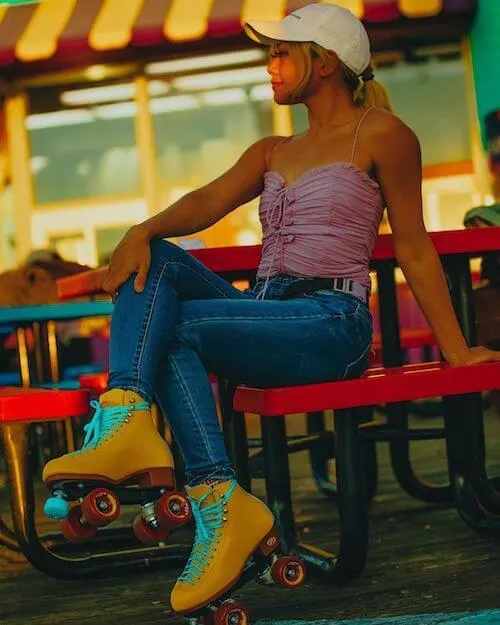 what to wear roller skating