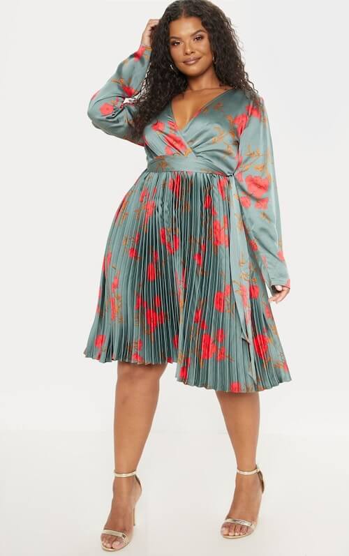 what to wear to a winter wedding plus size