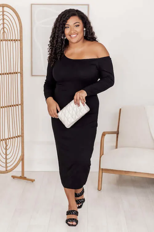 what to wear to a winter wedding plus size