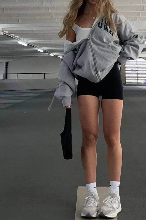 what to wear to gym