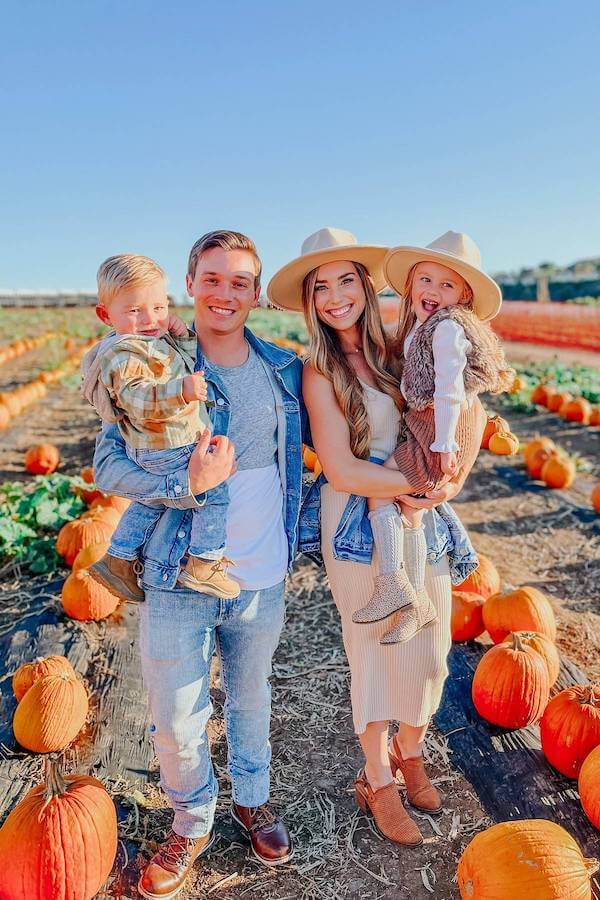 what to wear to pumpkin patch