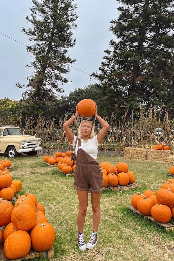 what to wear to pumpkin patch