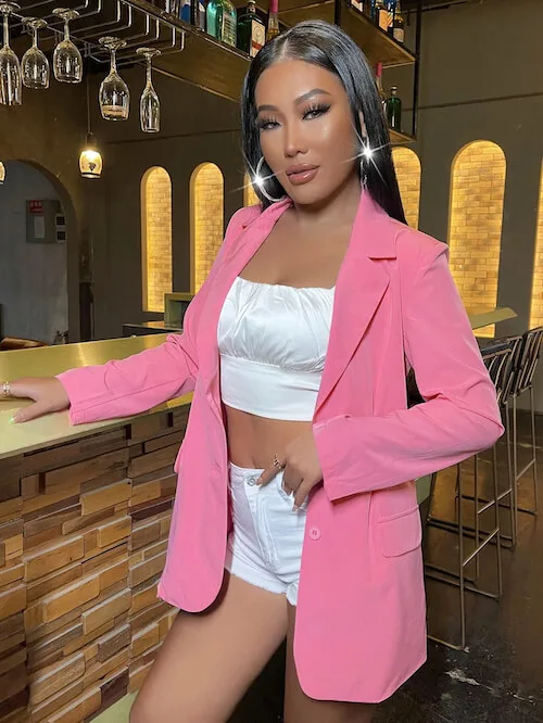 how to style a light pink blazer for club