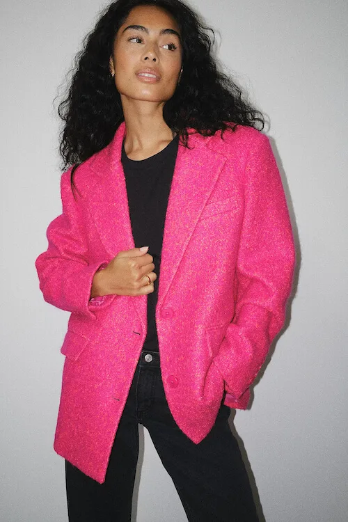 hot pink blazer outfit ideas for women
