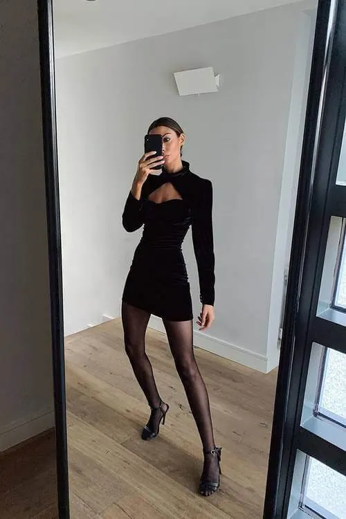 what to wear with black tights