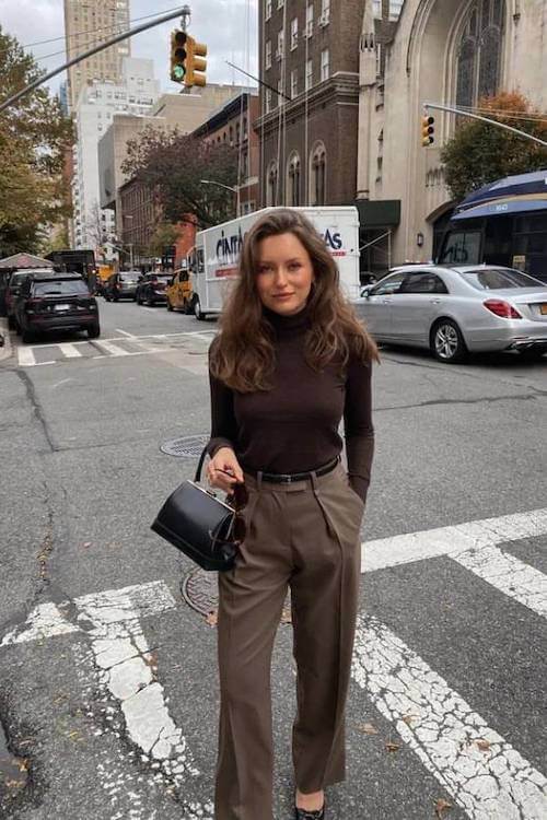 what to wear with brown pants