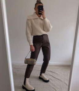 What To Wear With Brown Pants Female: 50+ Elevated Brown Pants Outfit ...