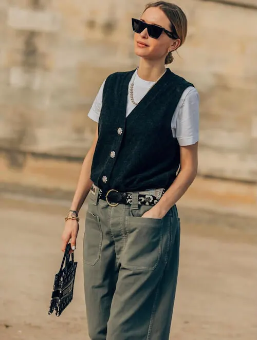 What To Wear With Cargo Pants [2024]: 60+ Cute & Stylish Cargo Pants ...