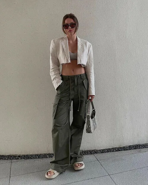 How To Style Wide-Leg Cargo Pants