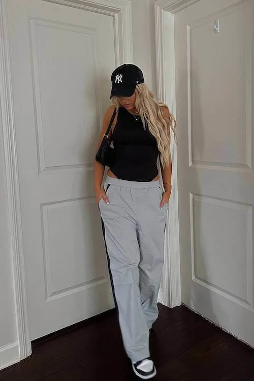 what to wear with grey sweatpants