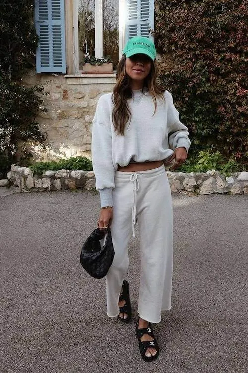 what to wear with grey sweatpants