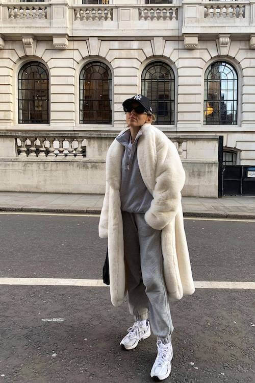 what to wear with grey sweatpants