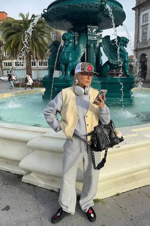 what to wear with grey sweatpants