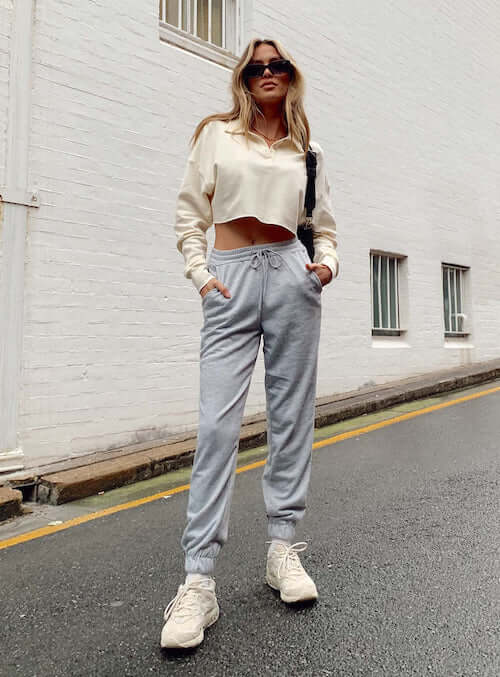 what to wear with grey sweatpants female