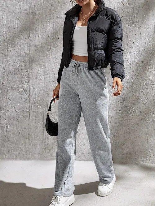 What To Wear With Grey Sweatpants Female [2023]: 50+ Trendy Grey ...