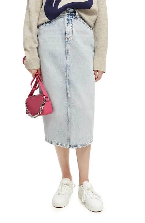 what to wear with jean skirt