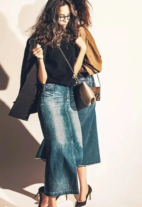 what to wear with jean skirt
