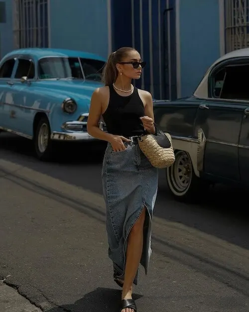 what to wear with jean skirt