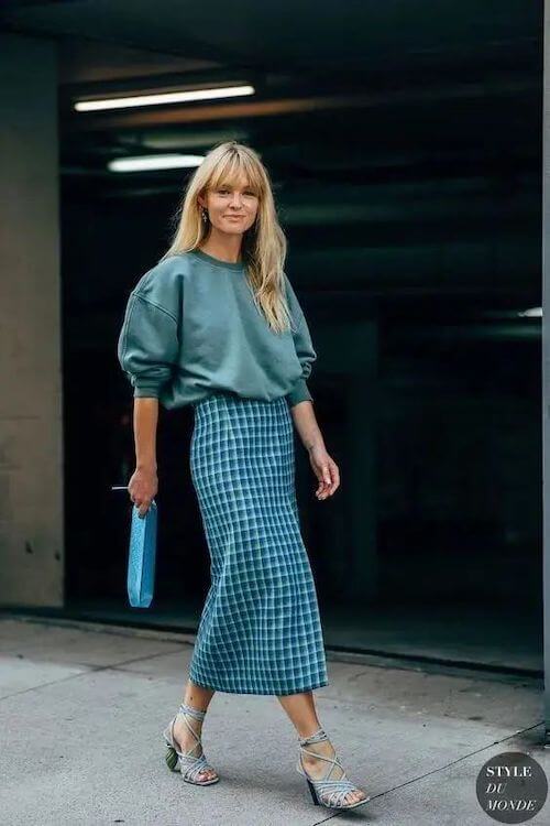 what to wear with long skirts