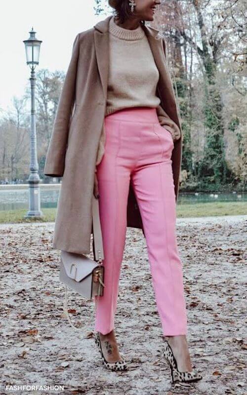 what to wear with pink pants