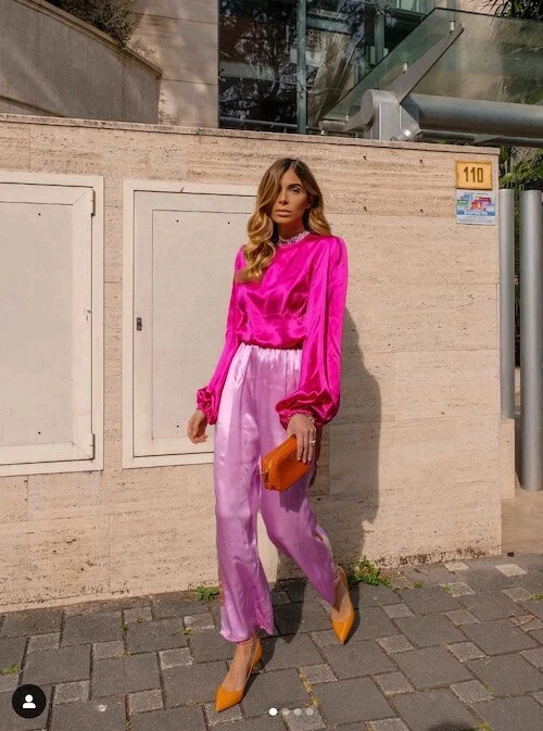 what to wear with pink pants