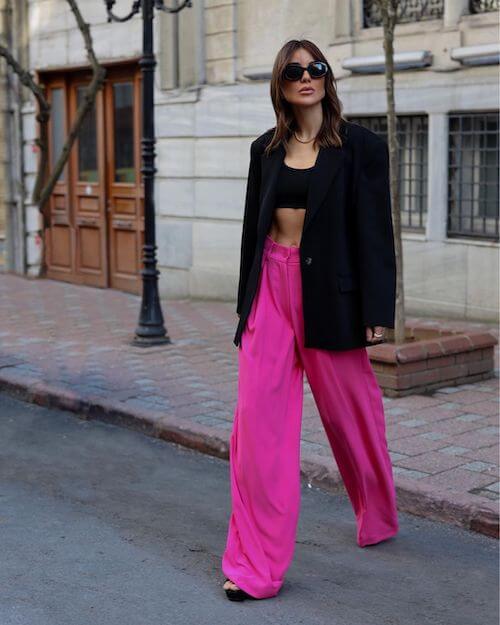 what to wear with pink pants