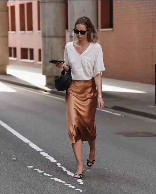 what to wear with satin skirt