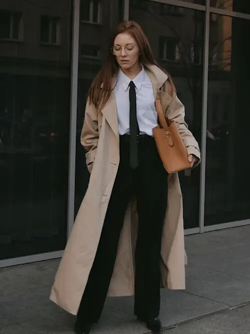 what to wear with trench coat