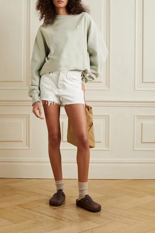 what to wear with white shorts